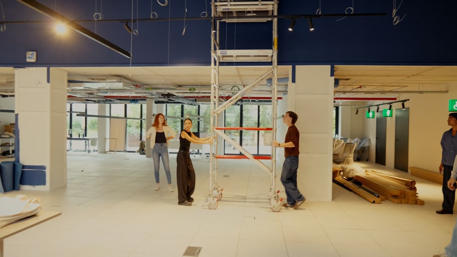 La Fábrica & Co — Vídeo, 2026 · fotografía por Quim Miquel en Barcelona